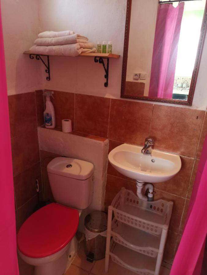Estudio A Pie De Playa Con Bano Y Cocina Privados Apartment Algeciras Exterior photo